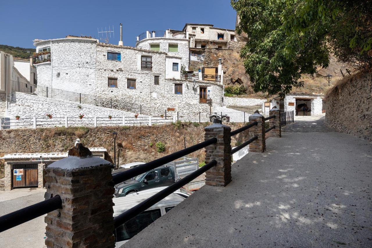 Casa Rural El Fuerte De Atabuey Trevélez Εξωτερικό φωτογραφία
